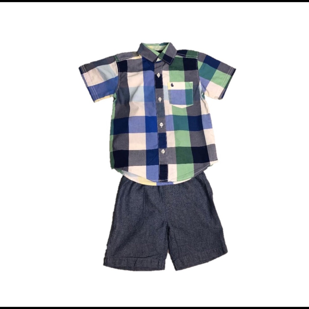 Carter’s Boys 2 Piece Plaid Button Down/ Button Up Shirt and Pull-On Shorts.(3T)